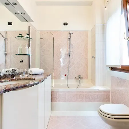 Santa Chiara Apartment By MyhomeinCôme Extérieur photo